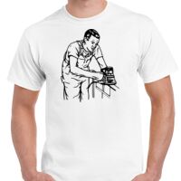 T-shirt Gildan Hammer adulte, manches courtes, 100% coton épais et doux, 203 g/m², tailles S au 5XL. Vignette